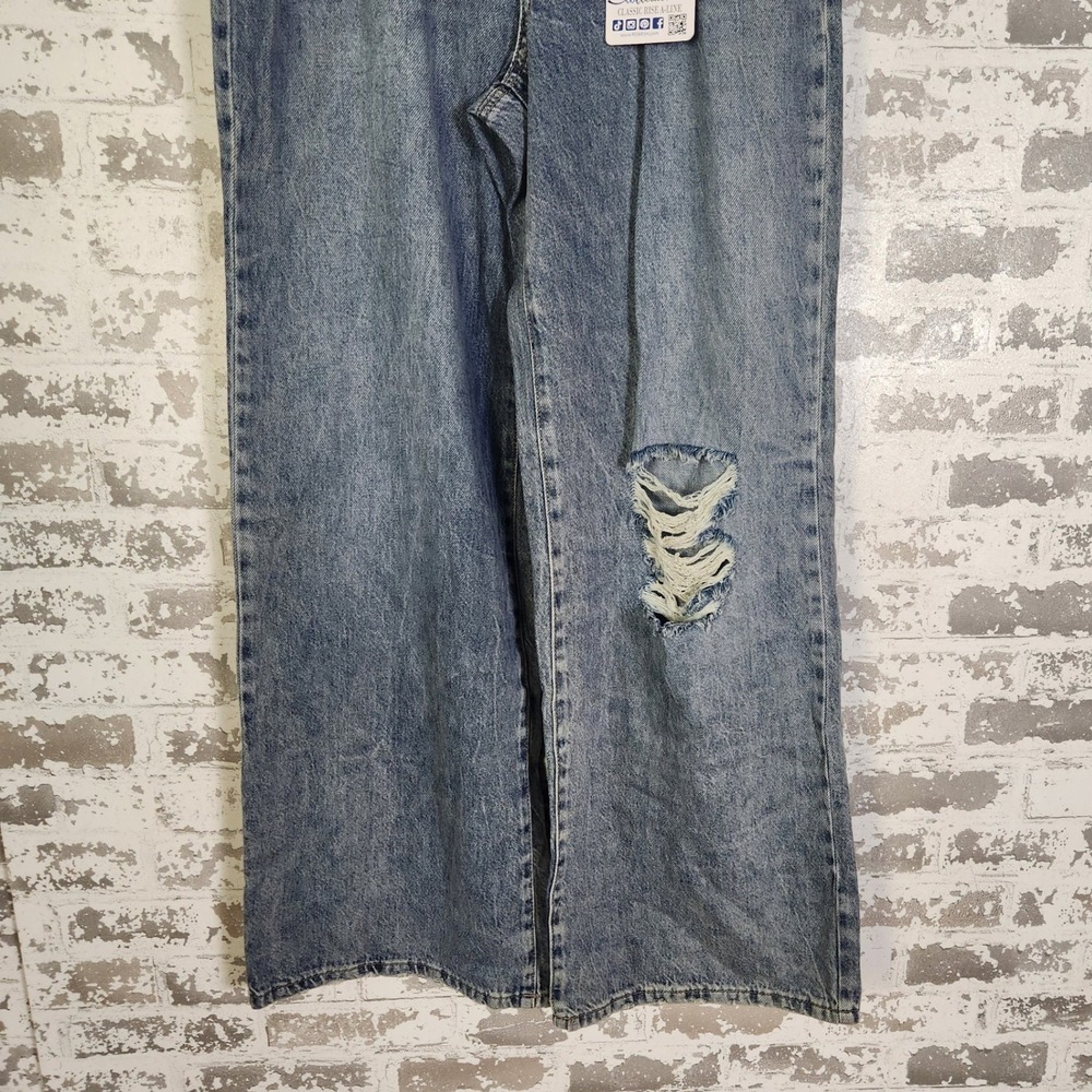 RE:WASH Forever 21 Denim Jeans Women Size 9 Baggy Distrssed Classic Rise‎ A Line - Picture 15 of 16